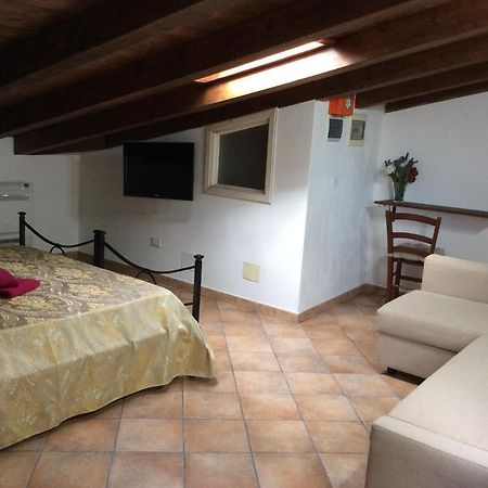 B&B Gente Di Mare Таормина Экстерьер фото
